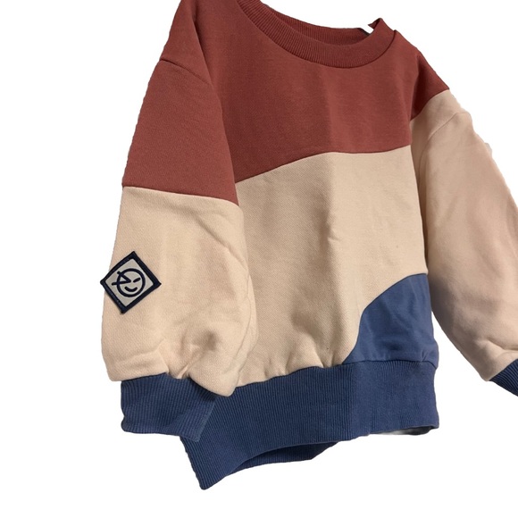 Wynken Wave Sweatshirt Size 3Y
NWT! - Picture 10 of 11